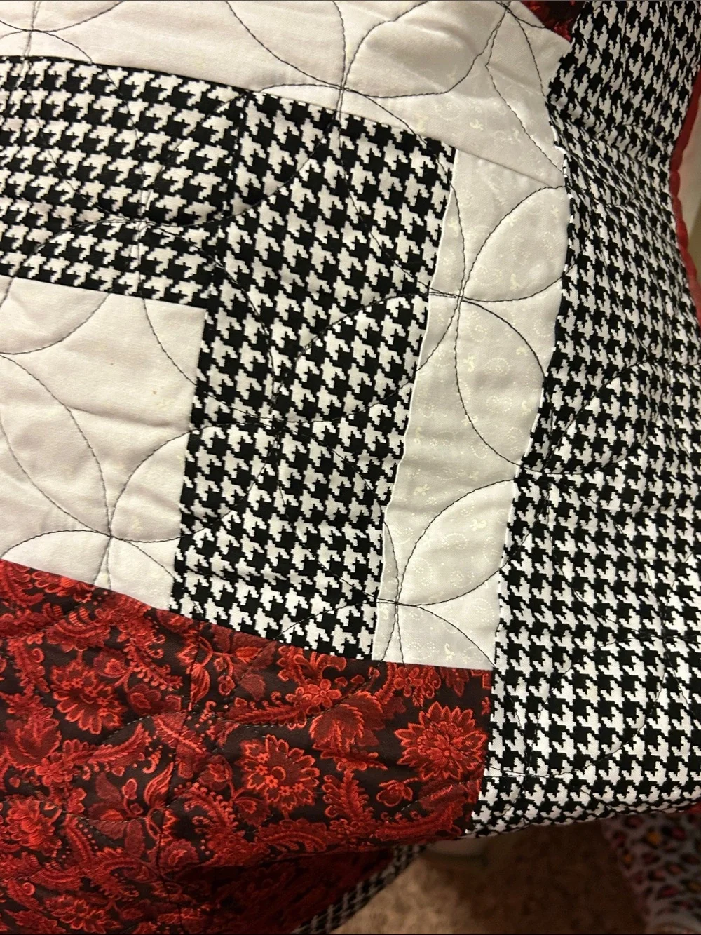 Classic Patchwork Quilt in Red, Black & White